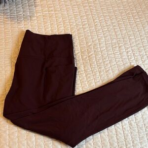 Athleta Maroon Salutation Stash Pocket,  Size L